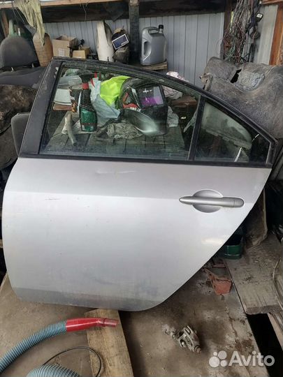 Дверь задняя левая. Ниссан премиа
