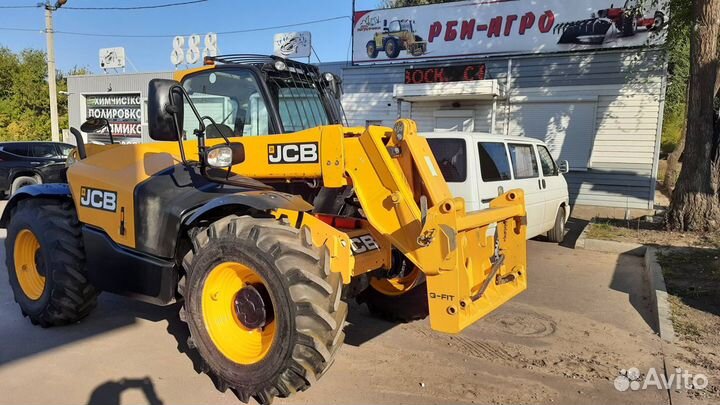 Телескопический погрузчик JCB LOADALL 531-70, 2021