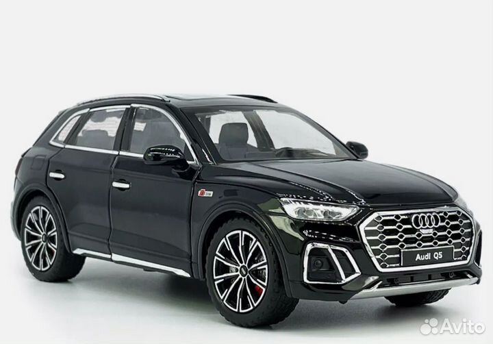 Металлическая машинка Audi Q5 S-Line