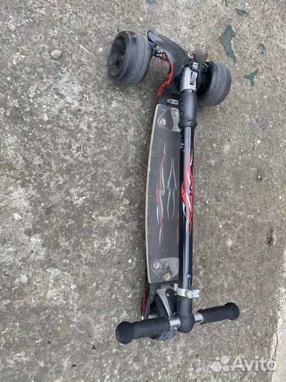 Самокат Micro Kickboard Monster Interchangeable