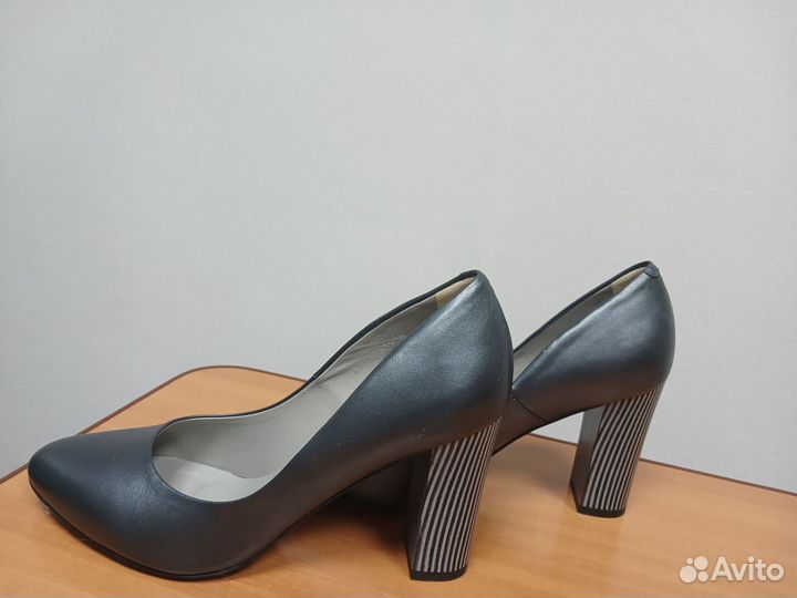 Туфли женские 39 размер натуральная кожа
