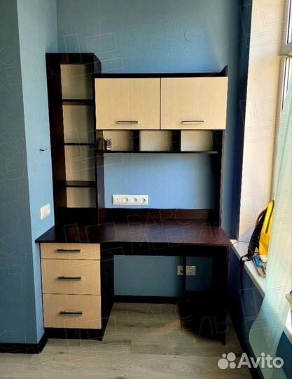 Стол (3 цвета) - в наличии