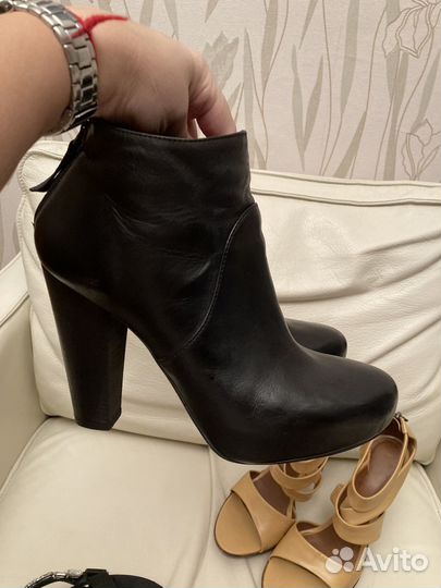 Birkenstock Zara Bottega Veneta Vic сандали