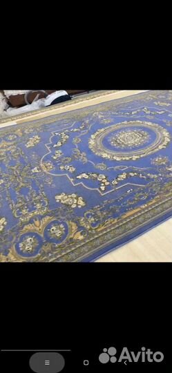 Ковер шерстяной новый