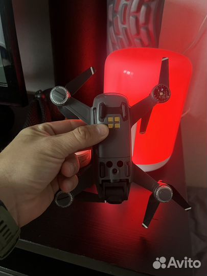 Квадрокоптер dji spark more combo + пульт