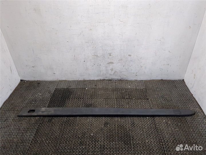 Накладка подножки Toyota Tundra, 2007