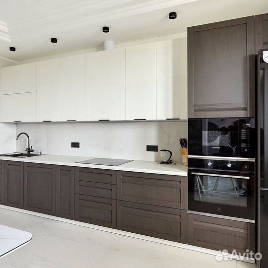 Прямой кухонный гарнитур современный