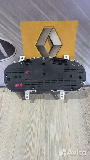Панель приборов Приборная Щиток Доска Renault kole