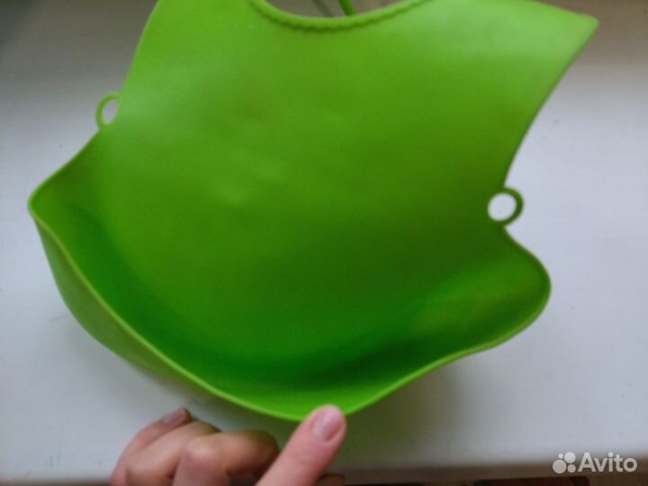 Слюнявчик нагрудник силикон