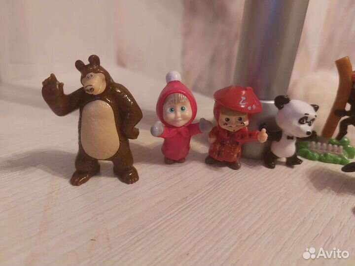 Игрушка Маша Медведь