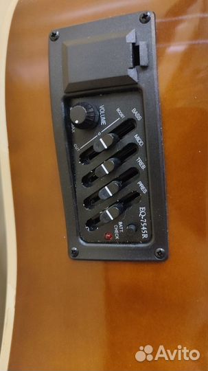 Аренда гитары с подключением