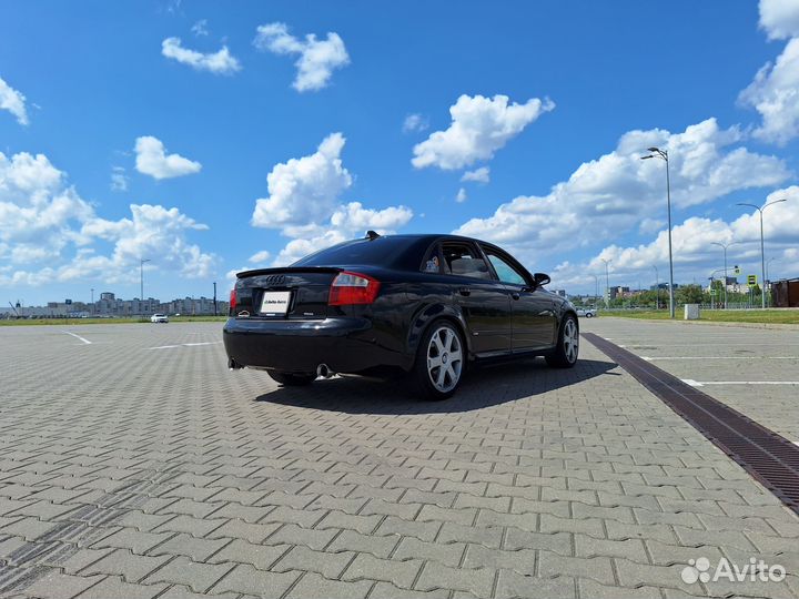 Audi A4 1.8 МТ, 2004, 336 600 км