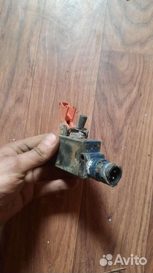 Выключатель массы Скания R