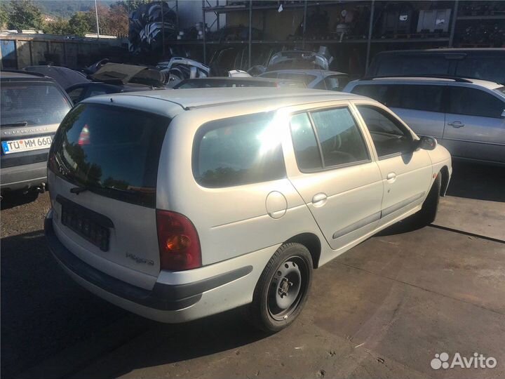 Разбор на запчасти Renault Megane 1996-2002
