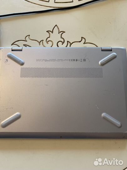 Ноутбук HP Pavilion 13-an1011ur