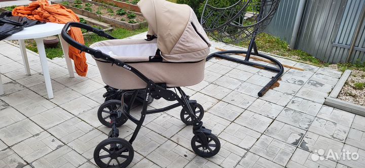 Детская коляская 2 в 1