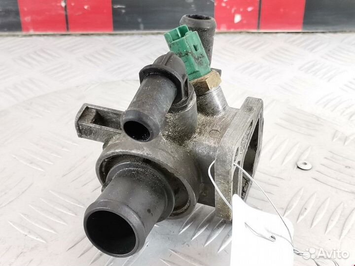 Корпус термостата Fiat Punto 2 рест. 2006