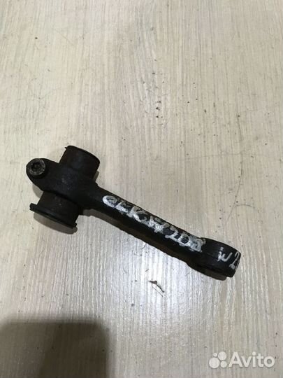 Тяга рулевого редуктора Мерседес W208