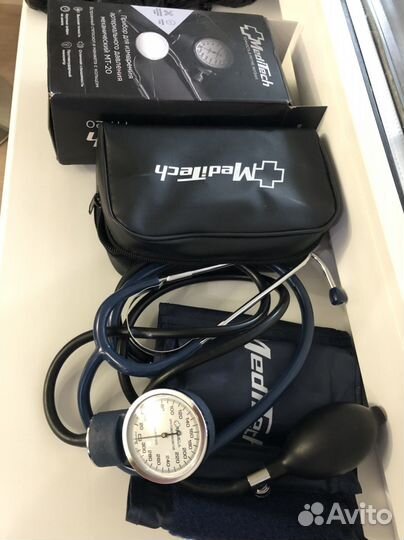 Прибор для измерения давления, температуры