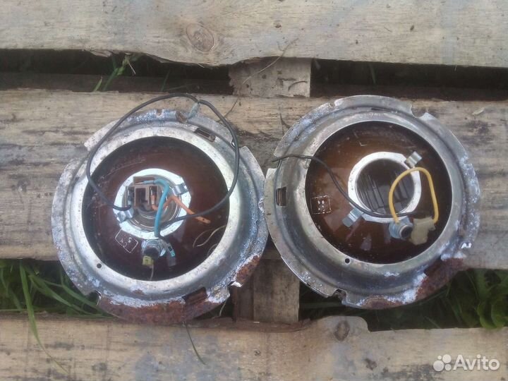 Фары на Запорожец