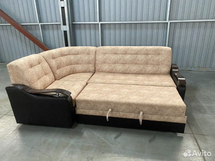 Угловой диван Альфа 7