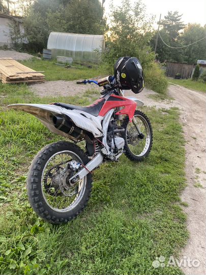 Motoland копия honda crf