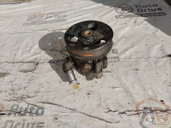 Насос гур Chevrolet Cruze J300 F16D3 2011