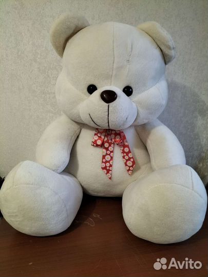 Плюшевый медведь