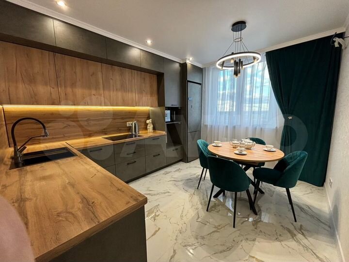 2-к. квартира, 55 м², 18/25 эт.