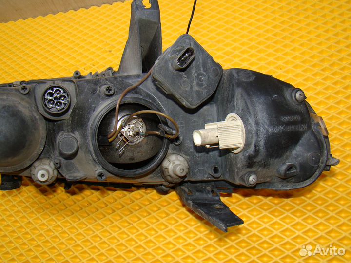 Фара левая Opel Omega B Опель Омега Б