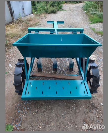 Сеялка для чеснока чсн-3