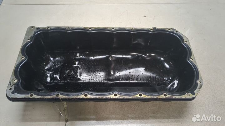 Поддон Chrysler Voyager, 2005