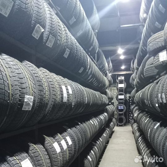 Kumho Ecowing ES01 KH27 215/65 R16 98H
