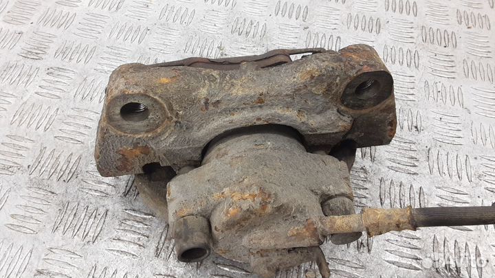 Суппорт передний левый Volkswagen Transporter T5