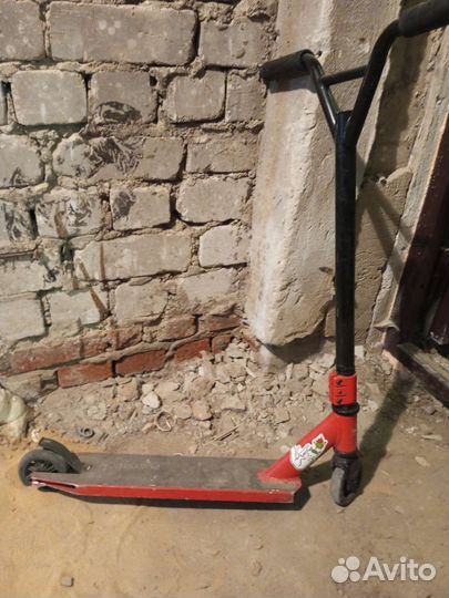 Трюковой самокат