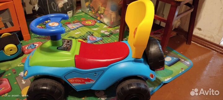 Машинка каталка