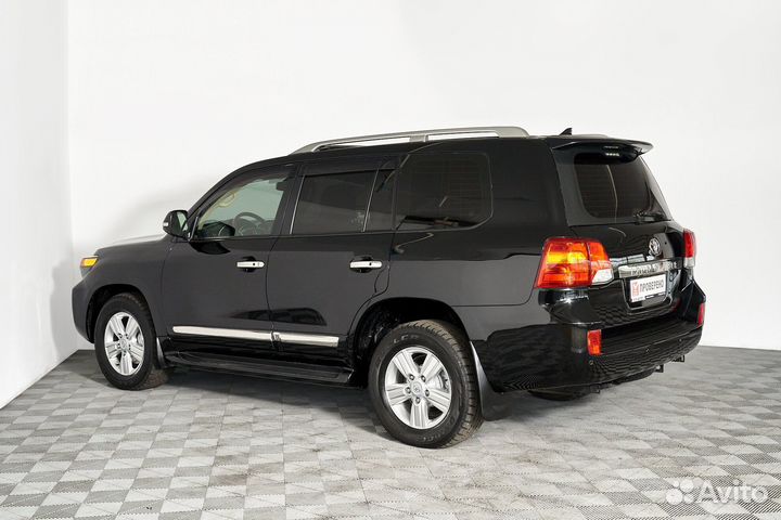 Toyota Land Cruiser, 2014