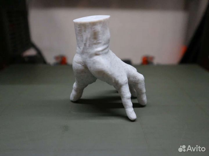 Фигурка Вещи Адамс из сериала 