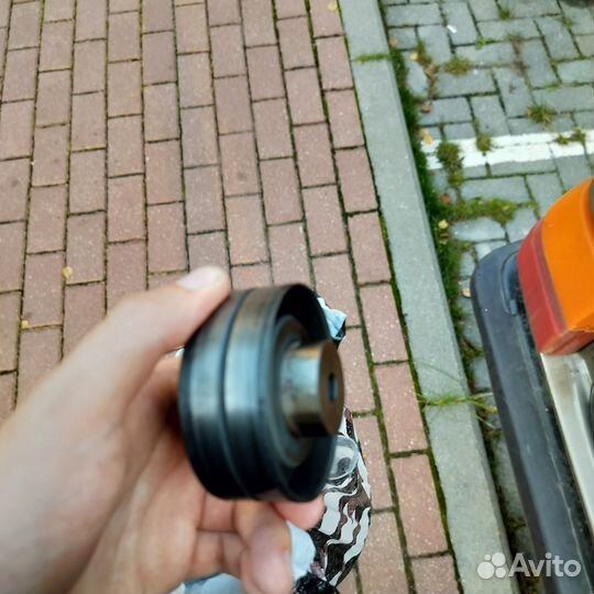 Ролик грм Audi 100 c3