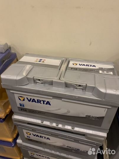 Varta F18