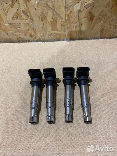 Катушка зажигания Volkswagen Polo cедан cfna 2012