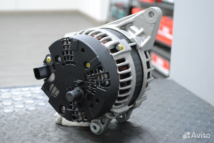 Генератор Mercedes Benz CLA200, B200 2.1 CDi 150А