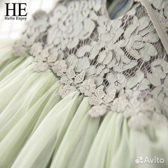 Платье нарядное