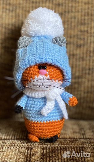 Мягкие вязаные игрушки (котик)