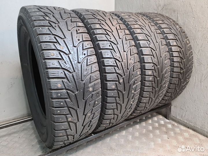 Hankook Winter I'Pike 215/65 R16