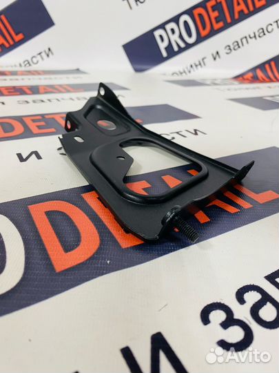 2 кронштейна радиатора ваз 2113-2114