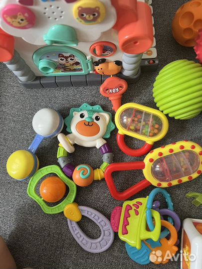 Развивающие игрушки пакетом