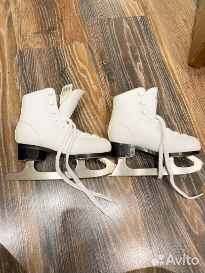 Коньки фигурные