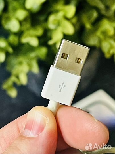 Кабель зарядки iPhone оригинал б/у (type-c, usb)