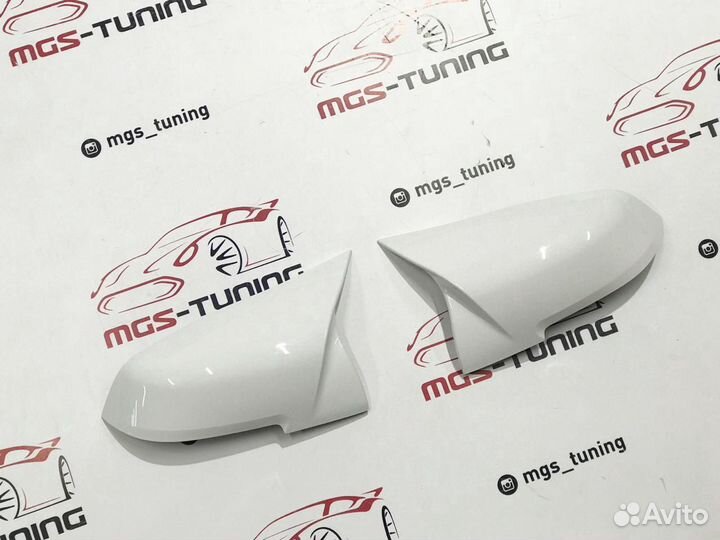 Крышки на зеркала М3 на BMW F30 белые